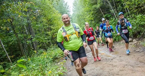 À droite, au début du parcours, alors que tout va encore très bien.